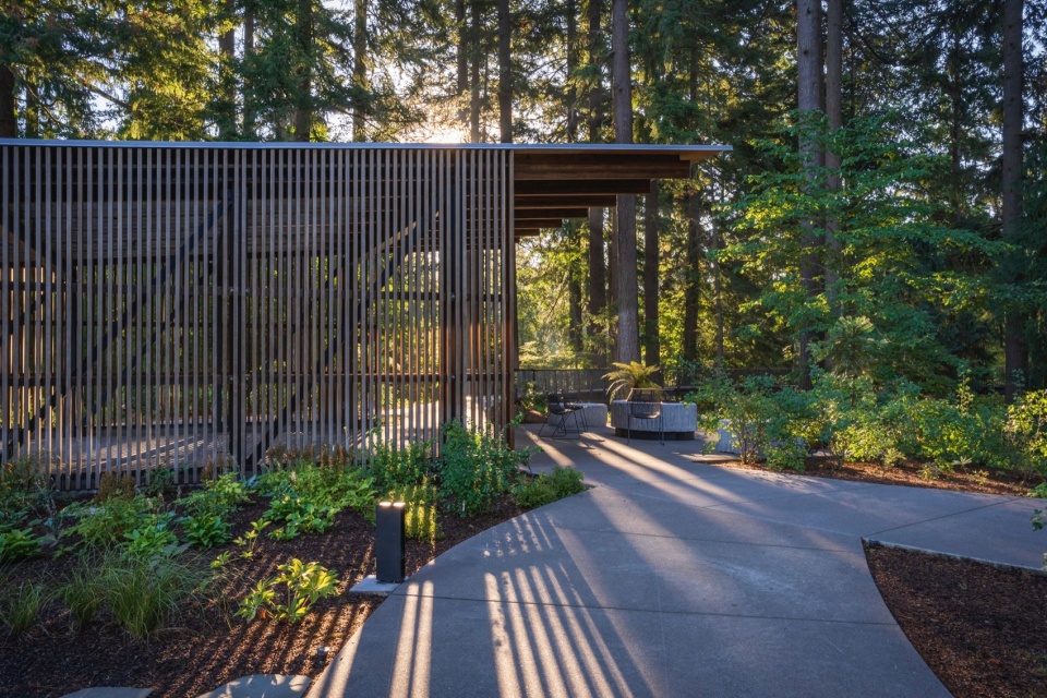 leach botanic garden by land morphology