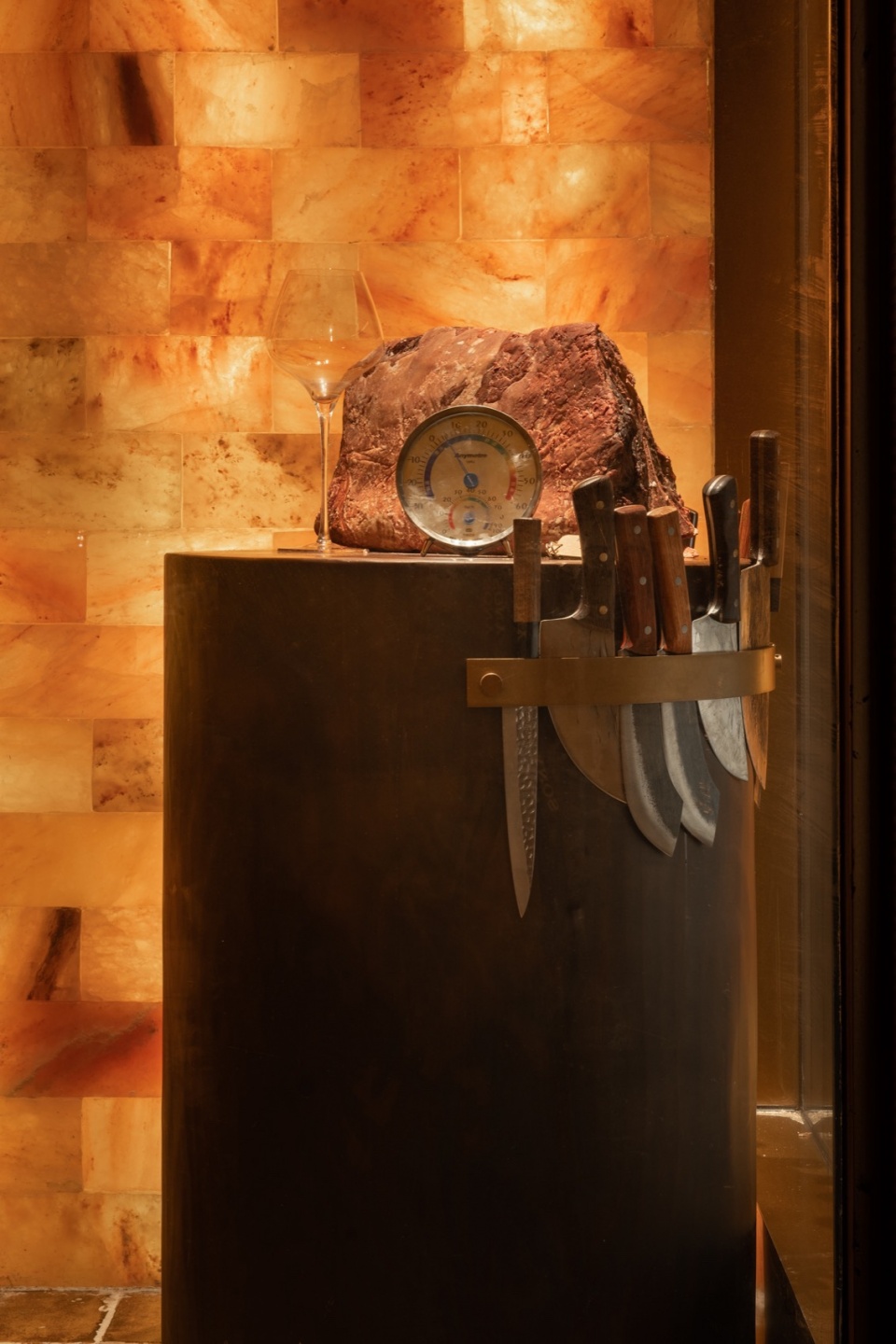 mood provence restaurant by question and answer design