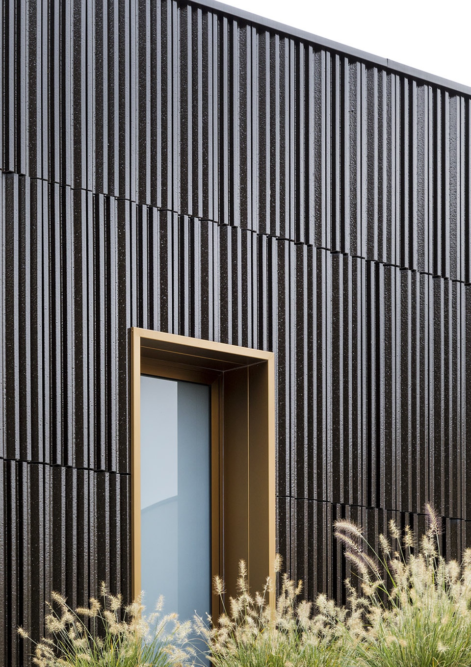 new multi service care centre by studio capitanio architetti