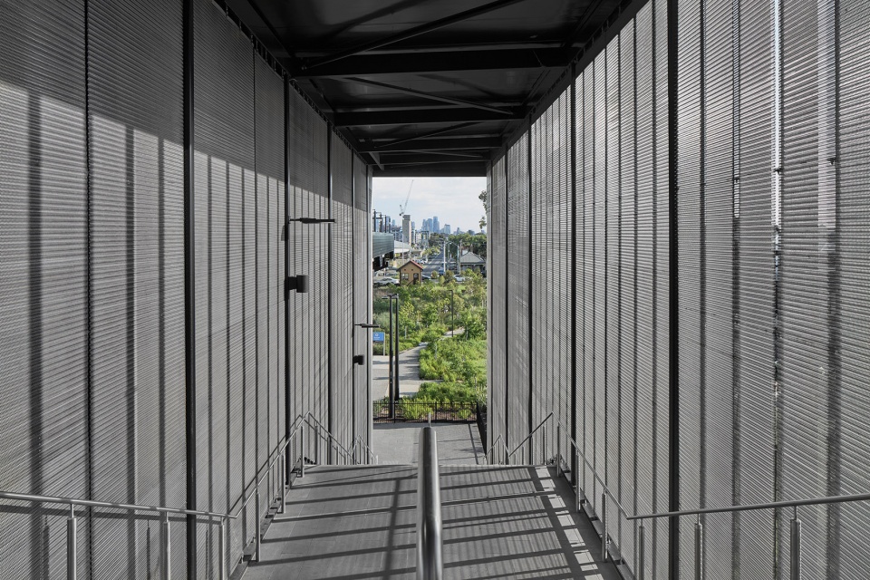 coburg and moreland stations by wood marsh architecture