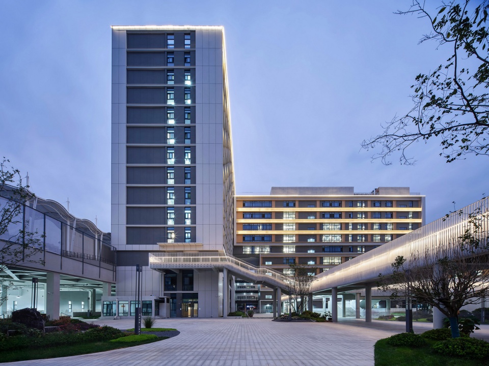 xian gaoxin no 1 high school expansion and social shared car park construction project