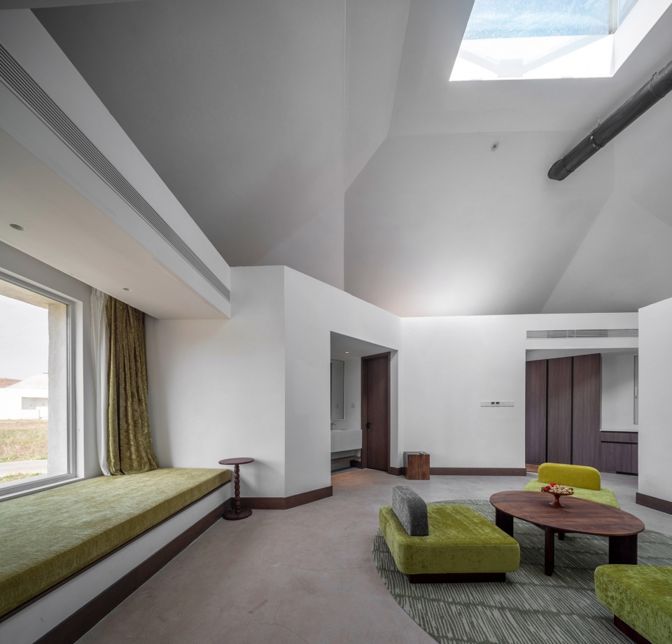 straybirds suji prairie by studio qi