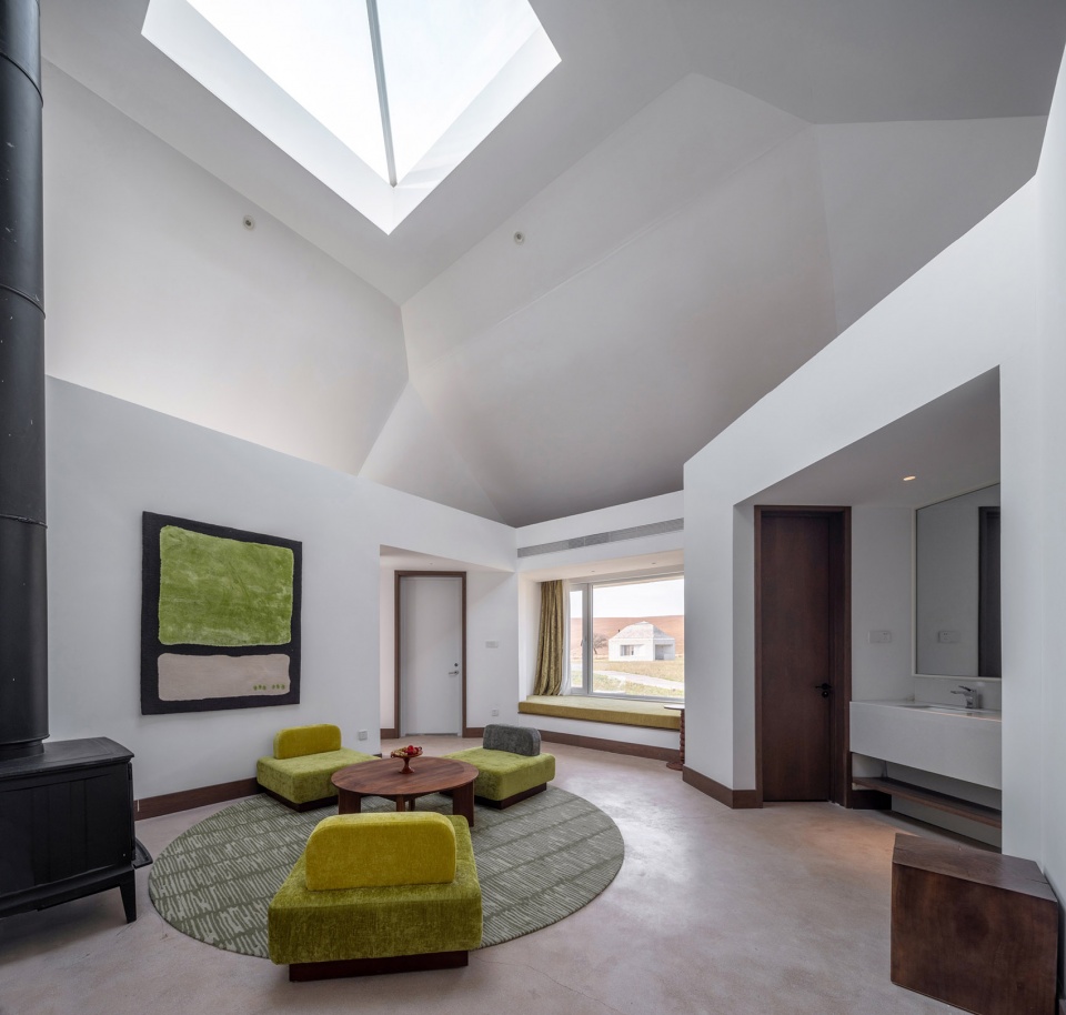 straybirds suji prairie by studio qi