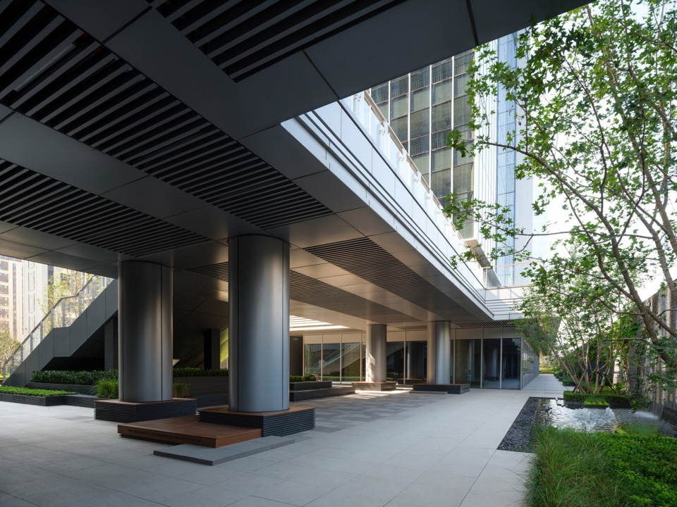 TIMES PLAZA China by UNLIMITED METROPOLIS