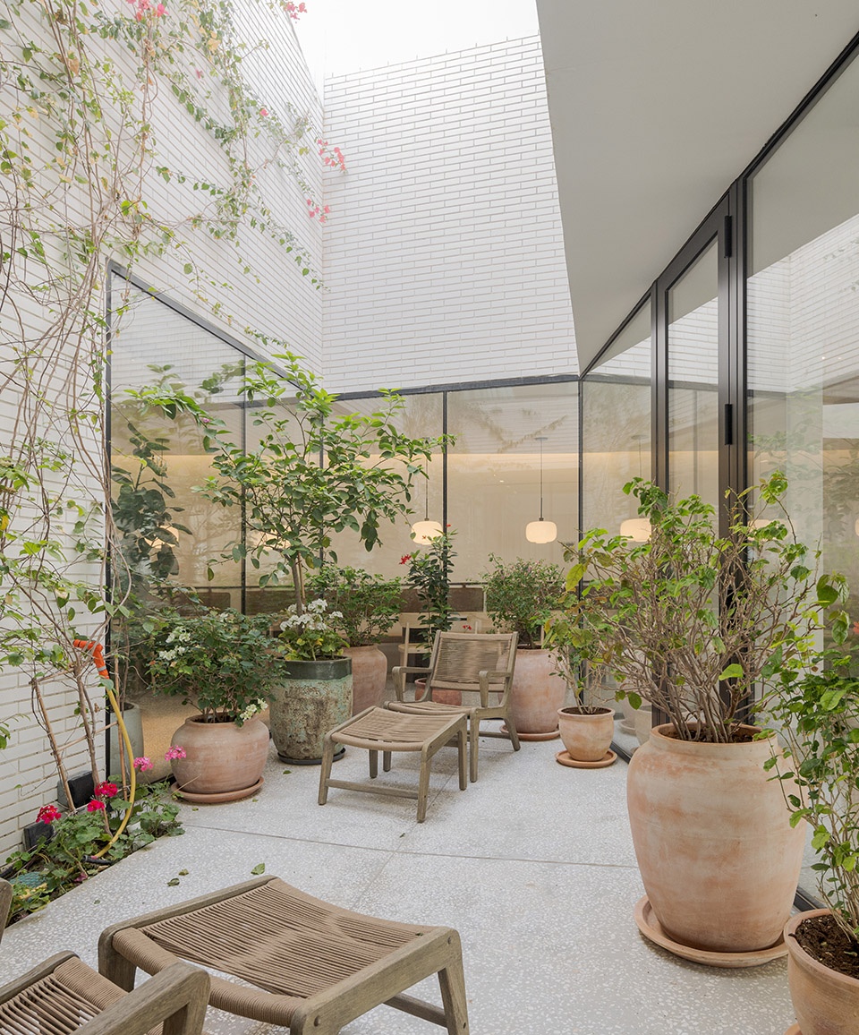 Tent House by TAEP AAP