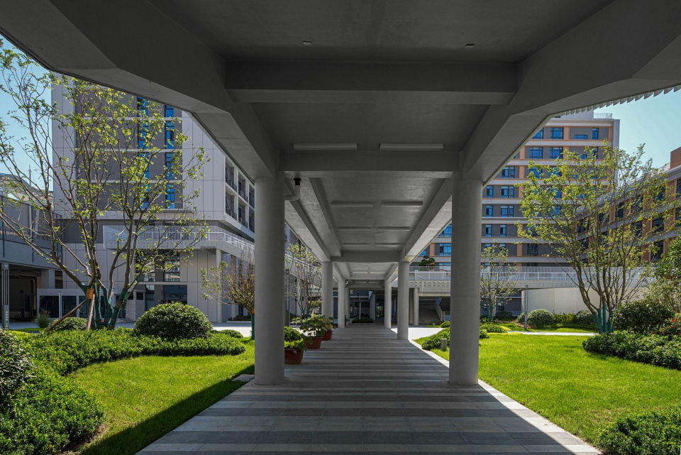 xian gaoxin no 1 high school expansion and social shared car park construction project