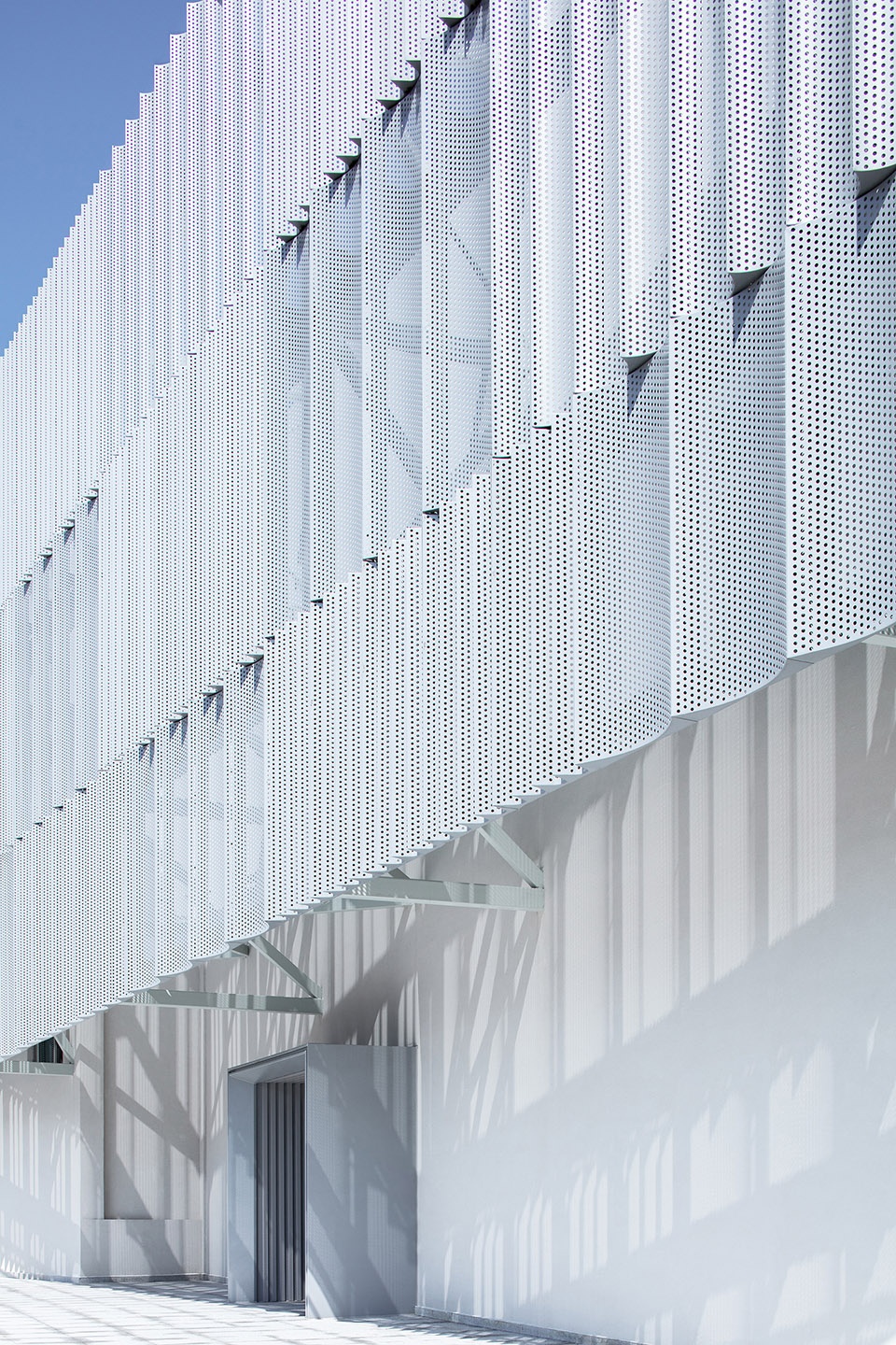 Ningbo Gulin Vocational High School by ARCHIS Design Studio