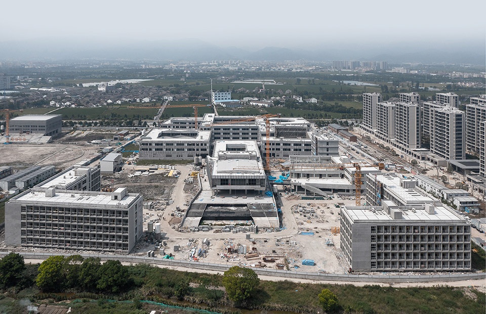 Ningbo Gulin Vocational High School by ARCHIS Design Studio