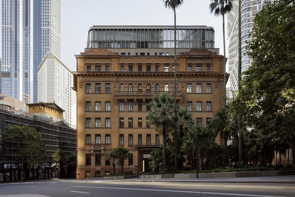 capella sydney hotel by make architects and bar studio