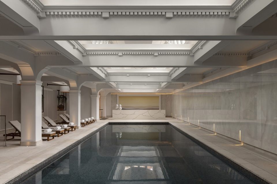 capella sydney hotel by make architects and bar studio