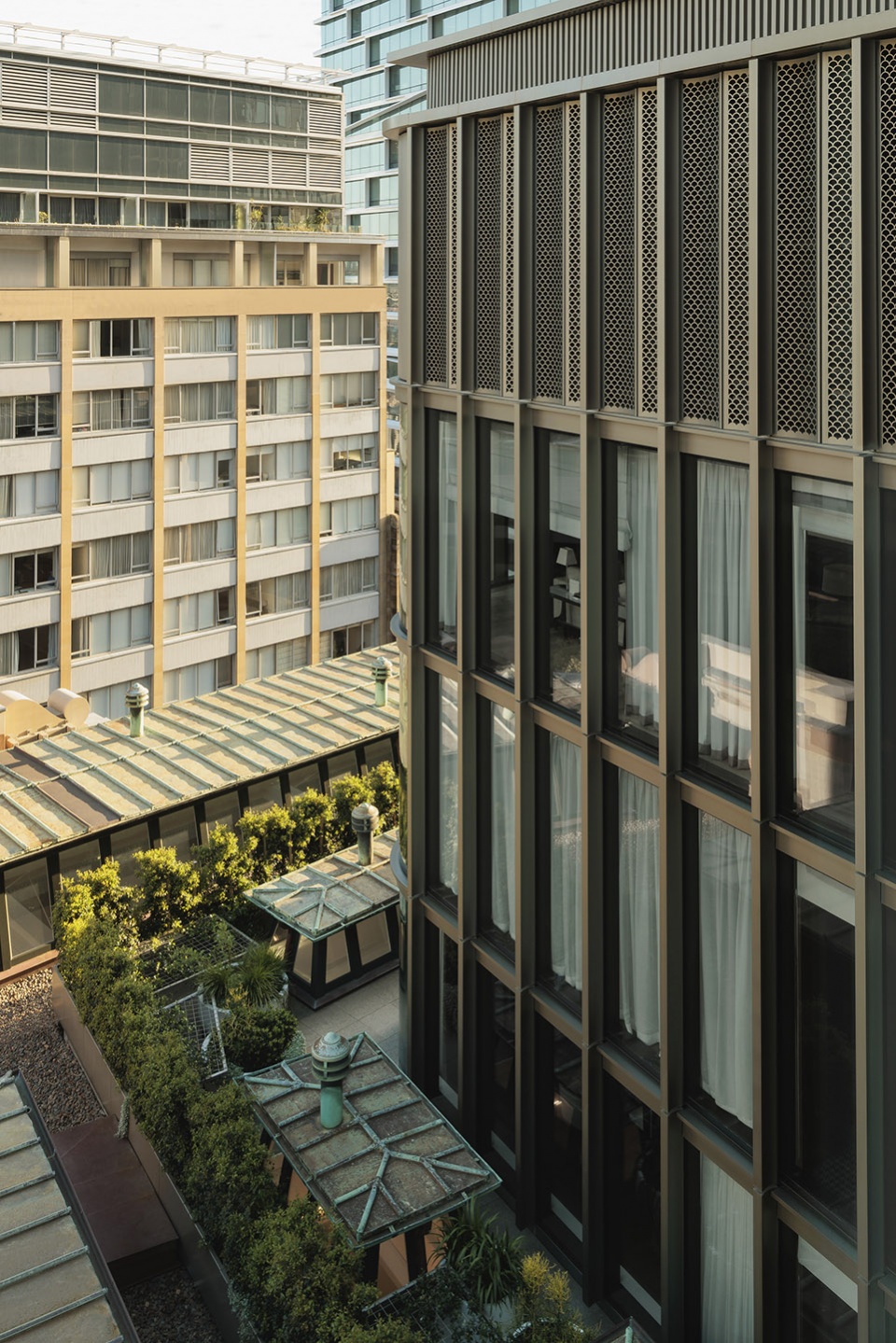 capella sydney hotel by make architects and bar studio