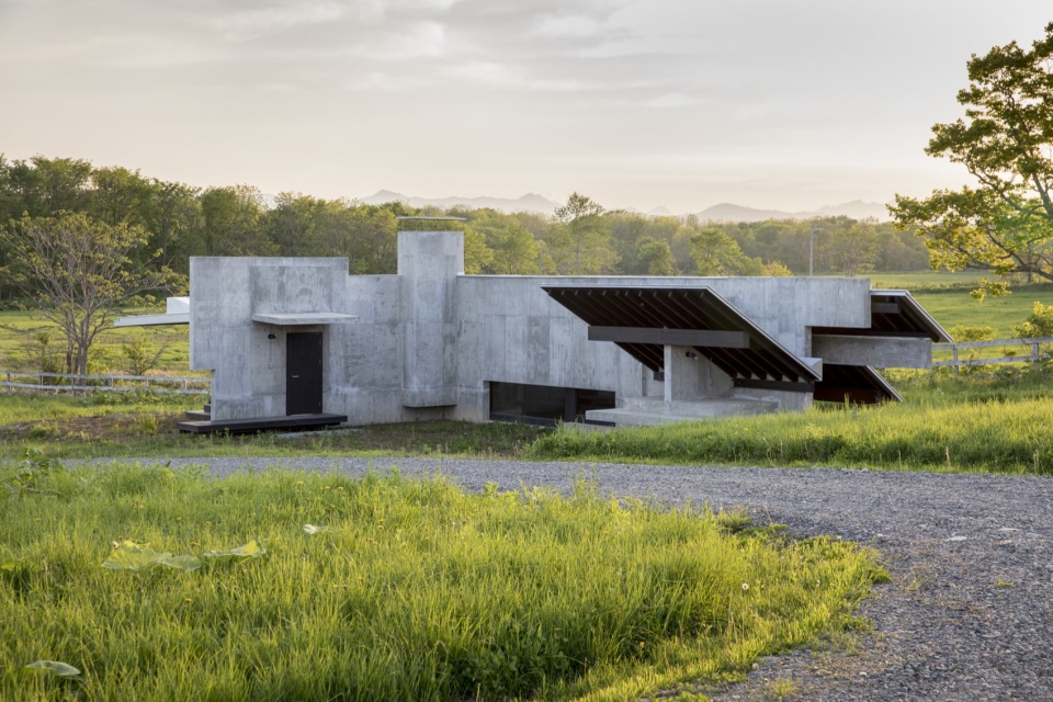 Inverted House Studio Neven Mikac Fuchs AHO with Raphael Zuber