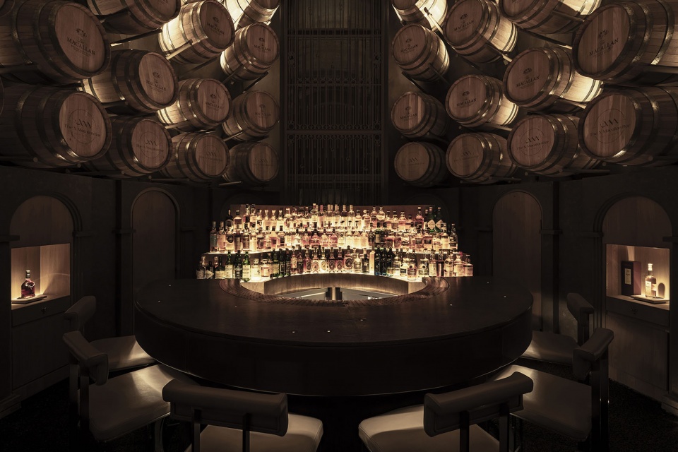 The X Macallan Bar 浆果设计研究所