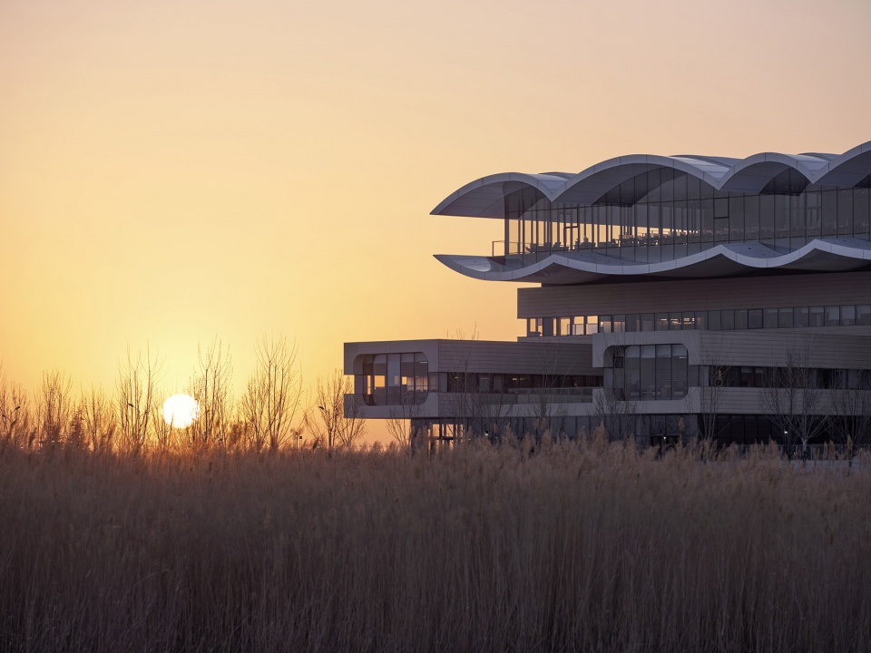 The new library and the school gate of CAUC by Original Design Studio TJAD