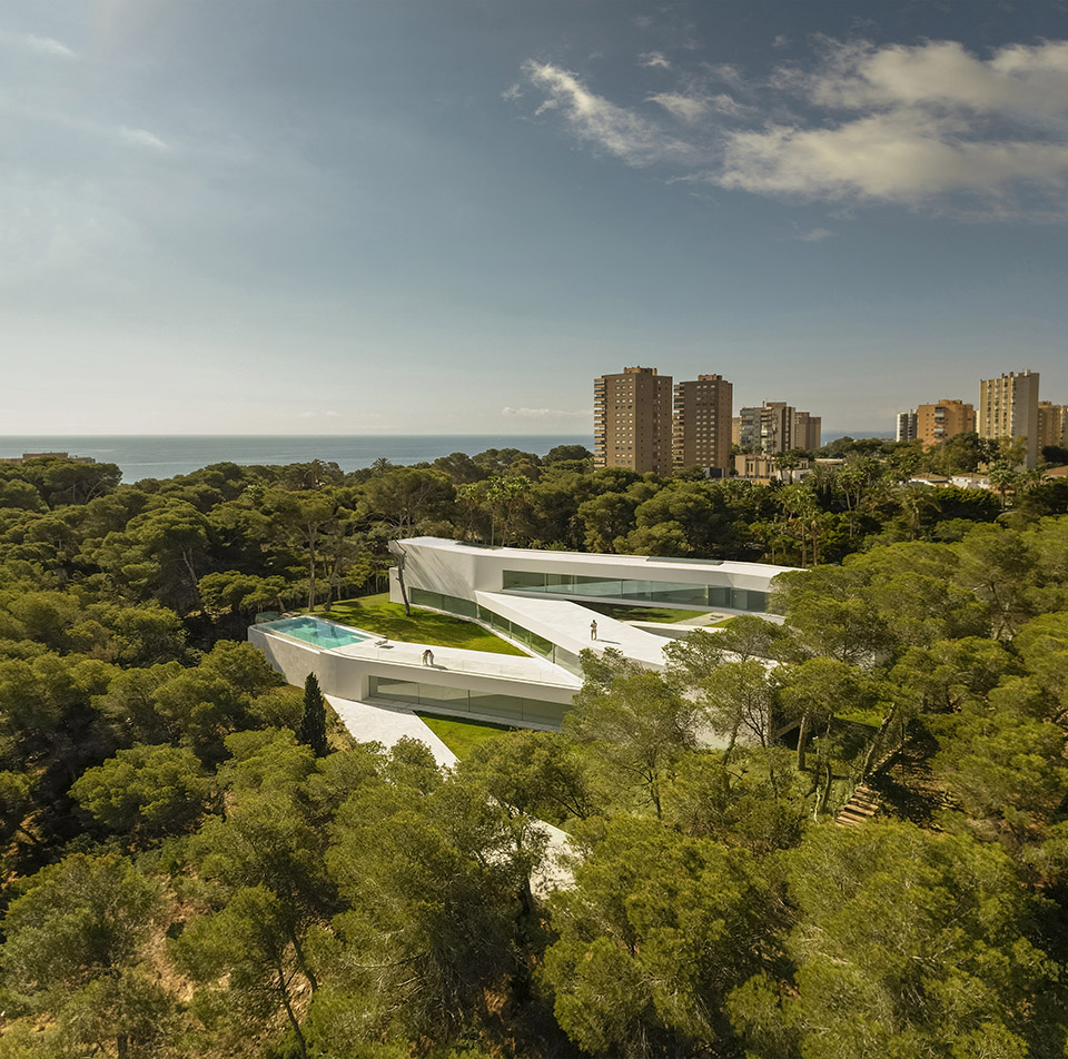 CASA SABATER by FRAN SILVESTRE ARQUITECTOS