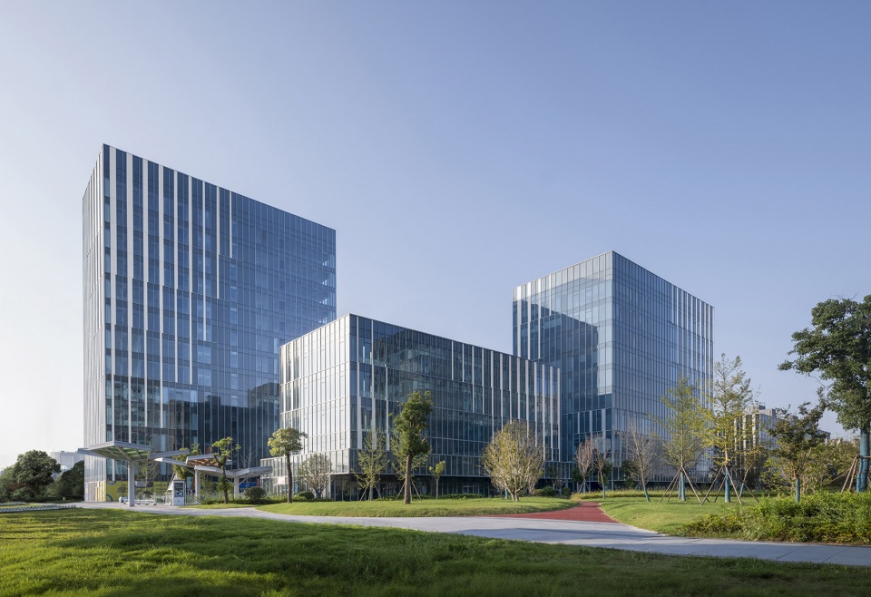 Shanghai Jiading Powerlong Center by UDG About Studio