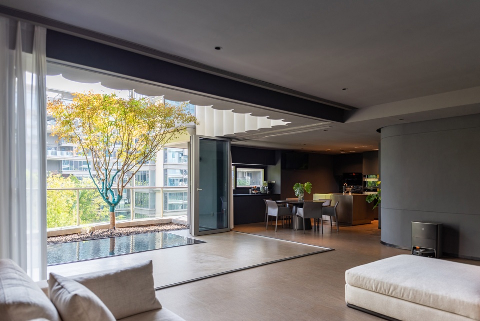 black and white residence by studio dotcof