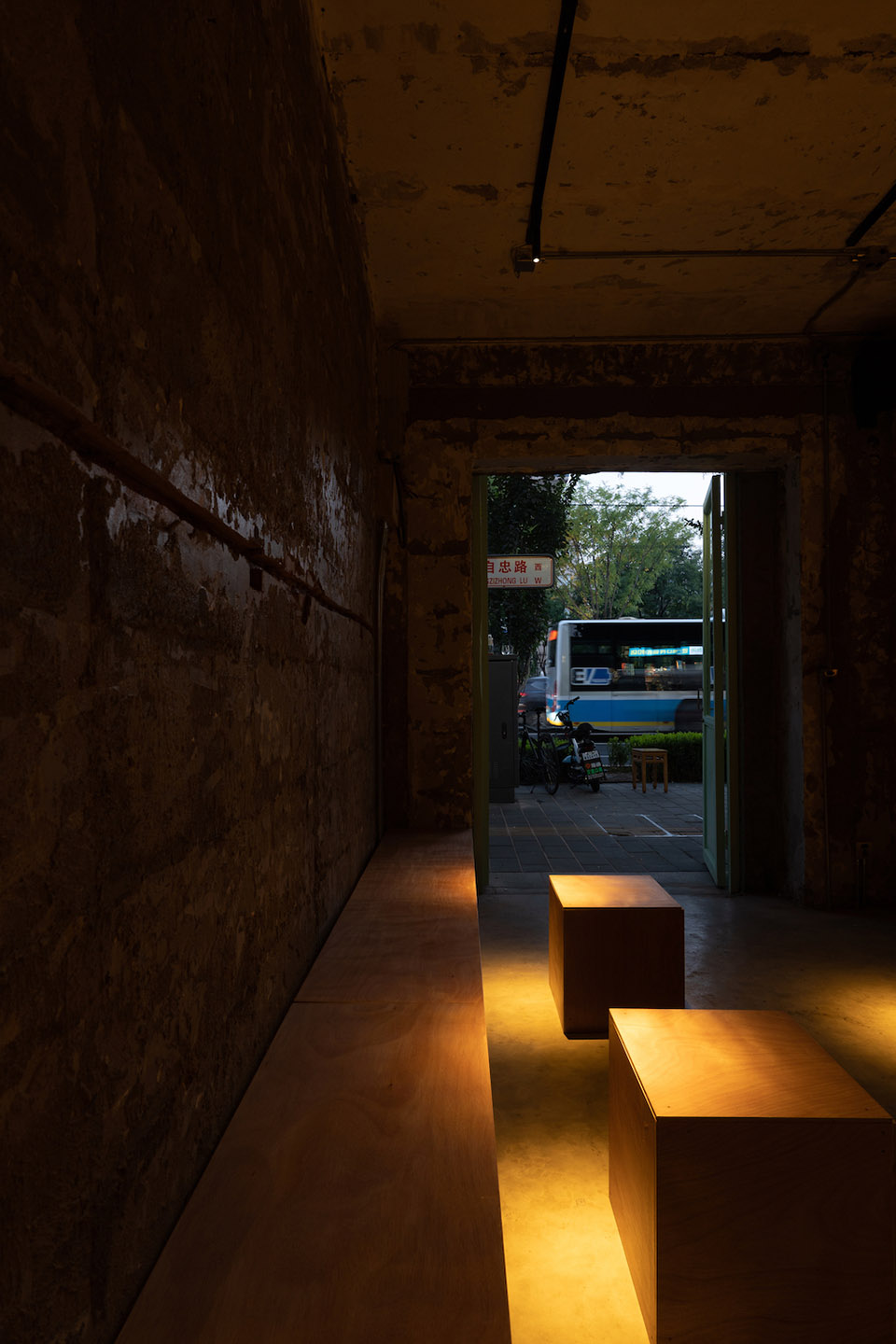 fanglang hutong community bar renovation by masaya kawashima daiki yasai