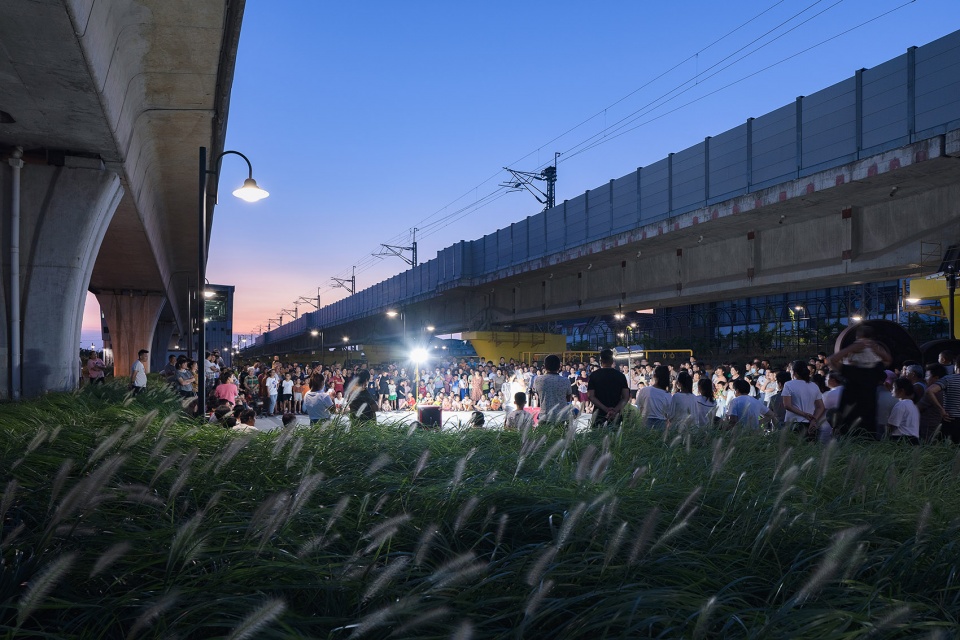 wuxiang 987 high line park by ningbo urban construction design research institute co ltd