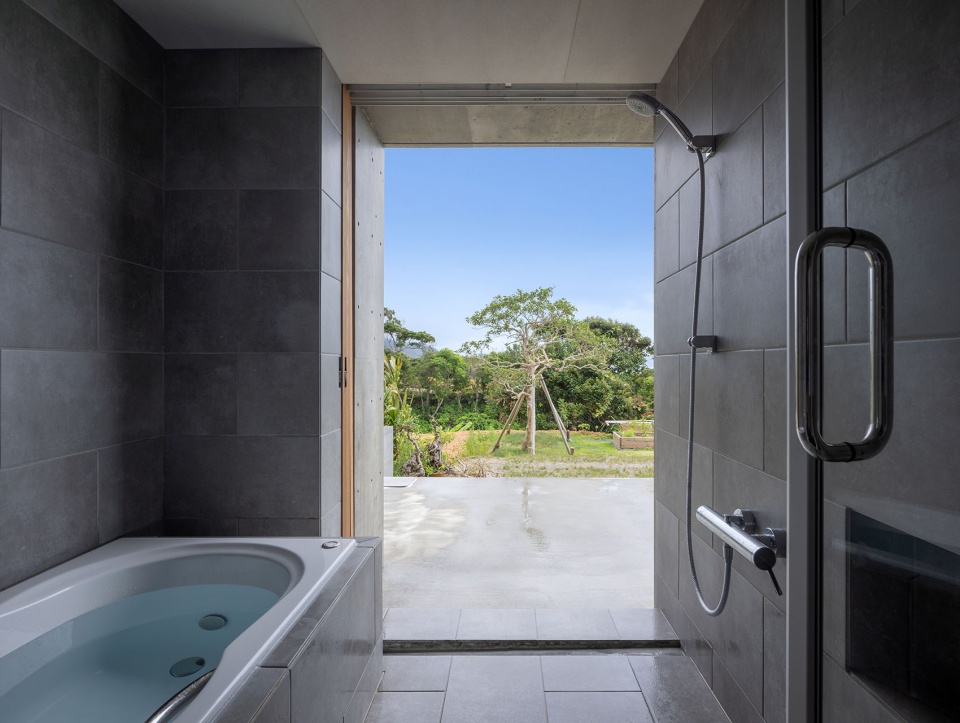 House in toguchi Sakai Architects