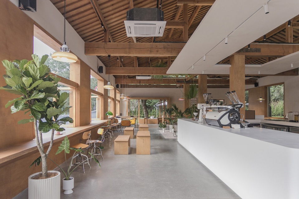 33 coffee by hill architecture