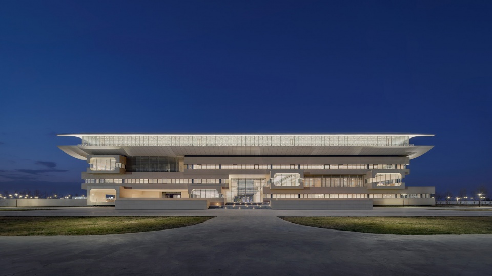 The new library and the school gate of CAUC by Original Design Studio TJAD