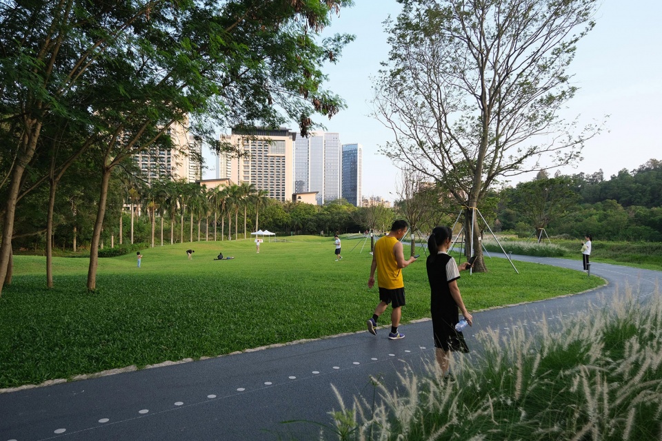 phase i demonstration section of xili ecological belt by hope design