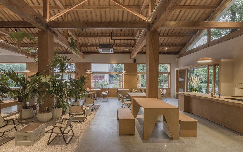 33 coffee by hill architecture