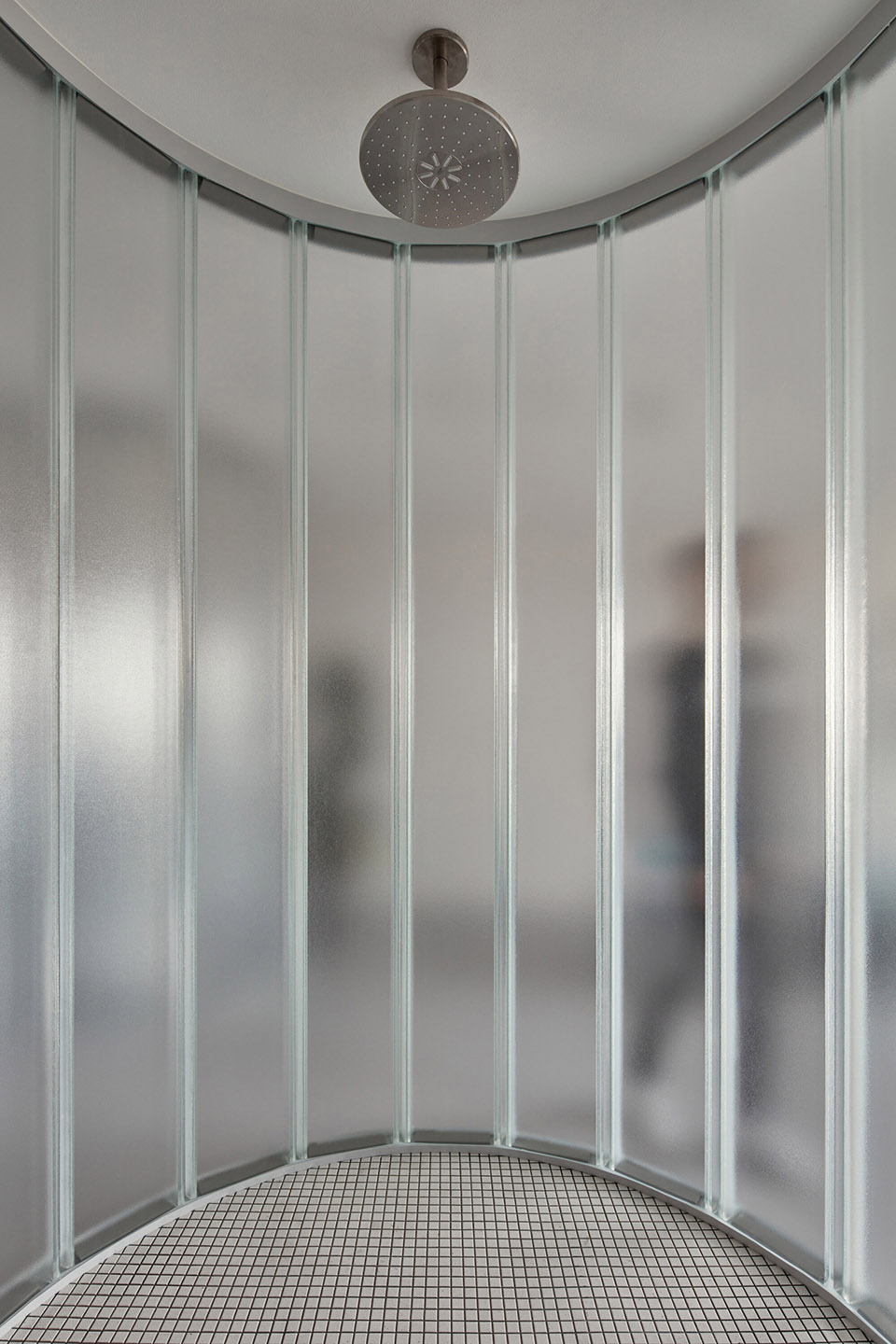 sculptors apartment by neuhausl hunal