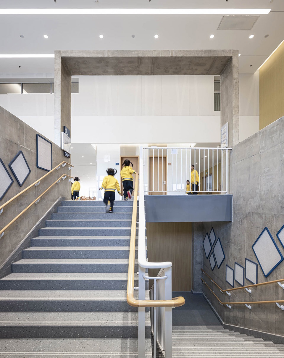 Shaoxing Shangyu First Experimental Kindergarten by 9 Town Design Studio or Urban Architecture