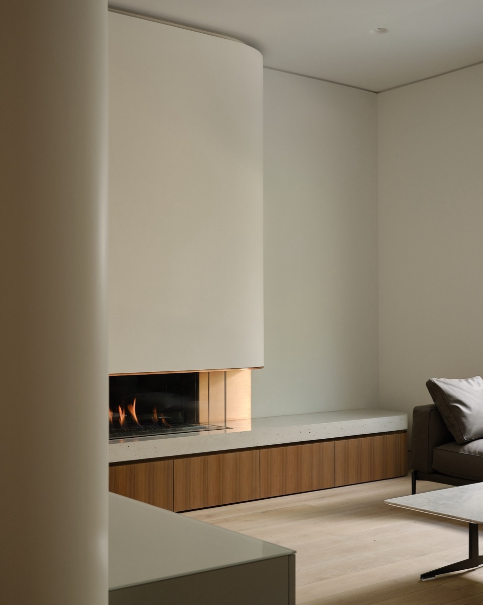 canvas house by partisans