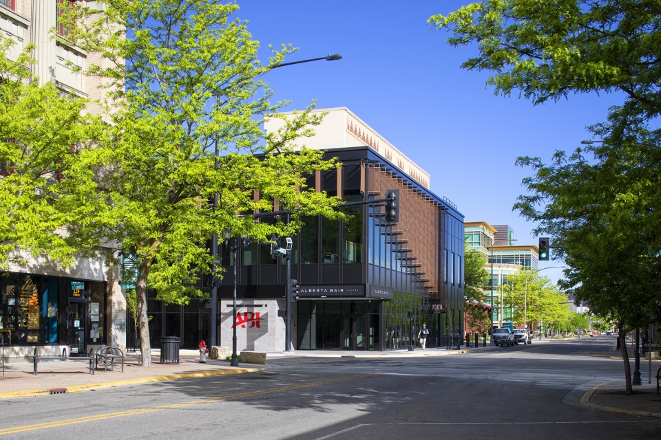 alberta bair theater by cushing terrell