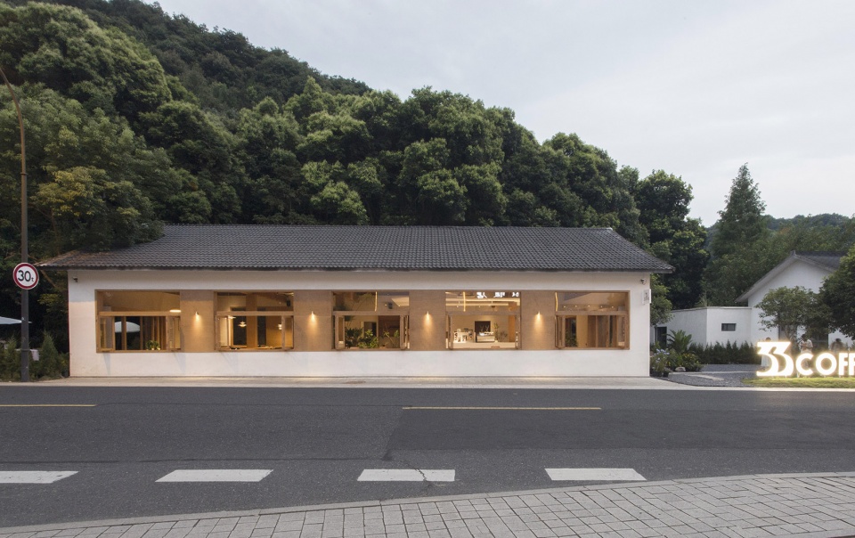 33 coffee by hill architecture