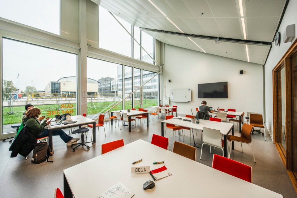 LAB42 Benthem Crouwel Architects