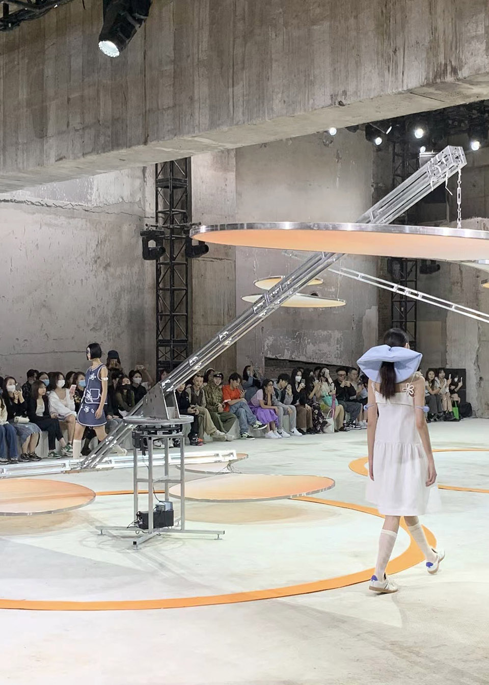 fengyi tan 23ss show by atelier tuo