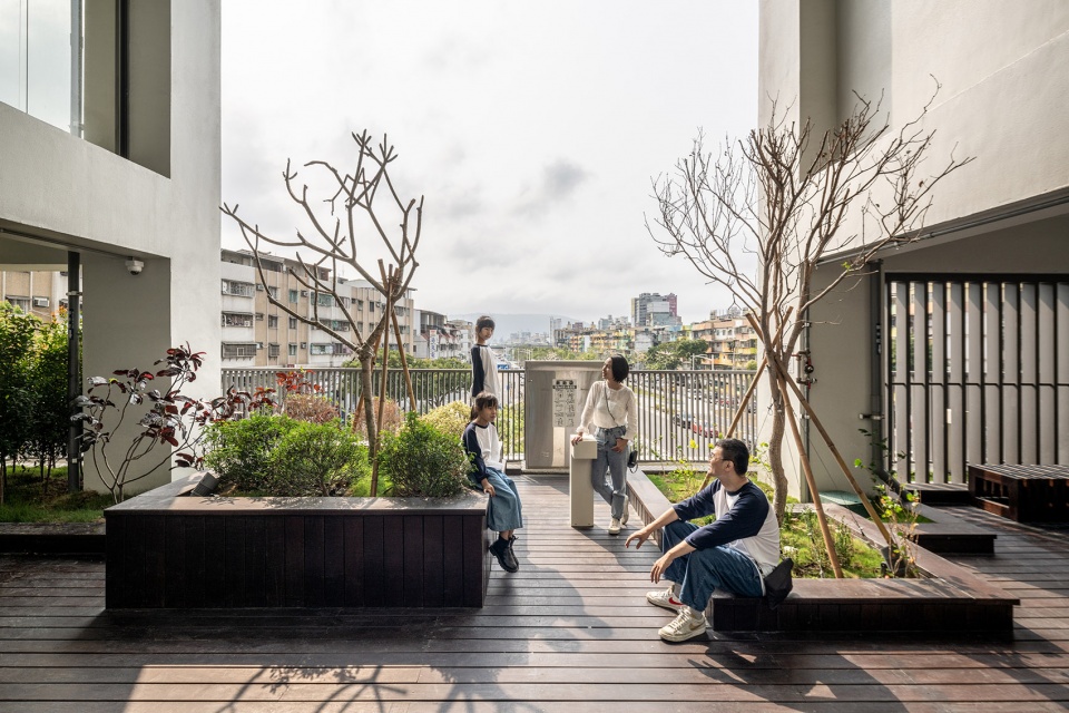 kaohsiung social housing by mecanoo