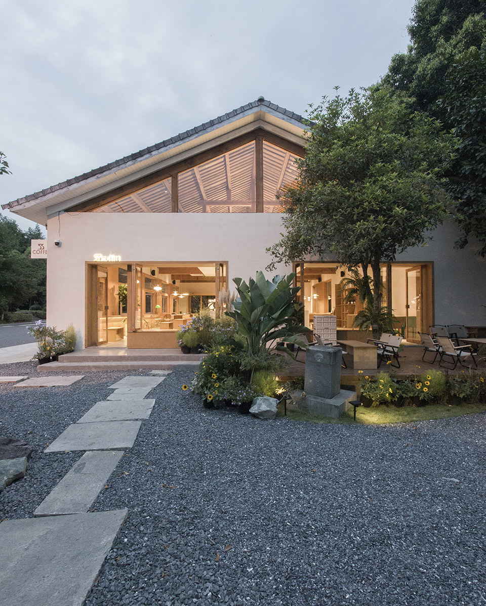 33 coffee by hill architecture