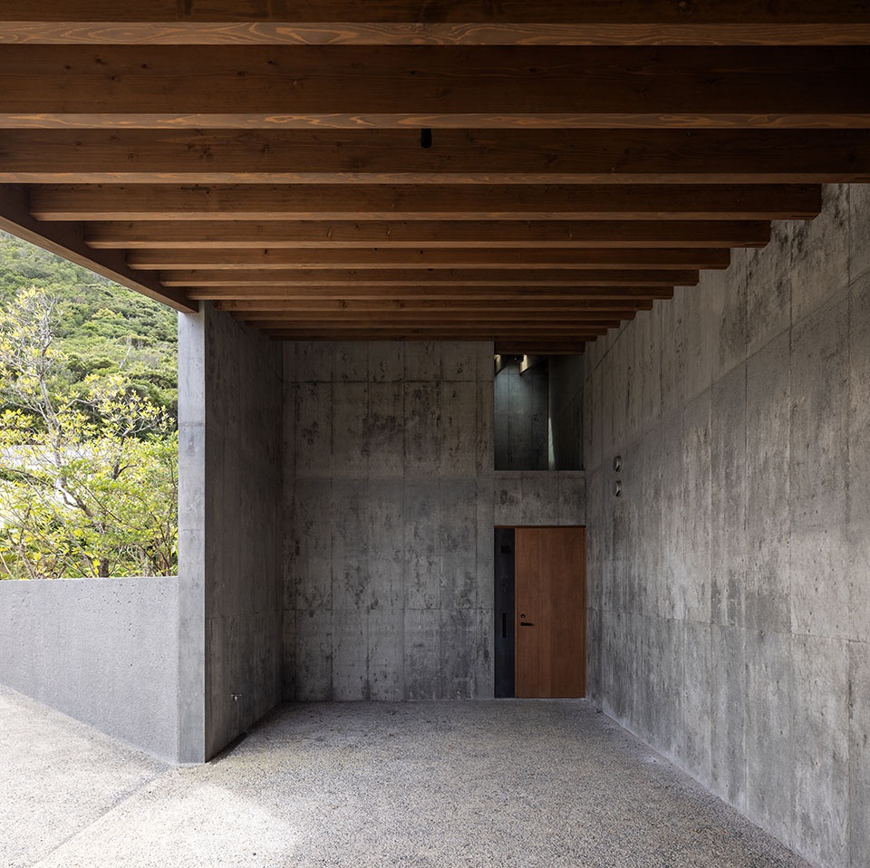House in toguchi Sakai Architects