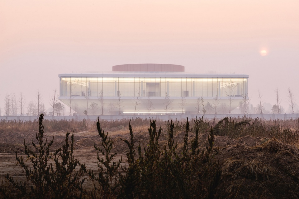 Promotion Center of High Tech Park China by Yunchao Xu Atelier Apeiron SZAD