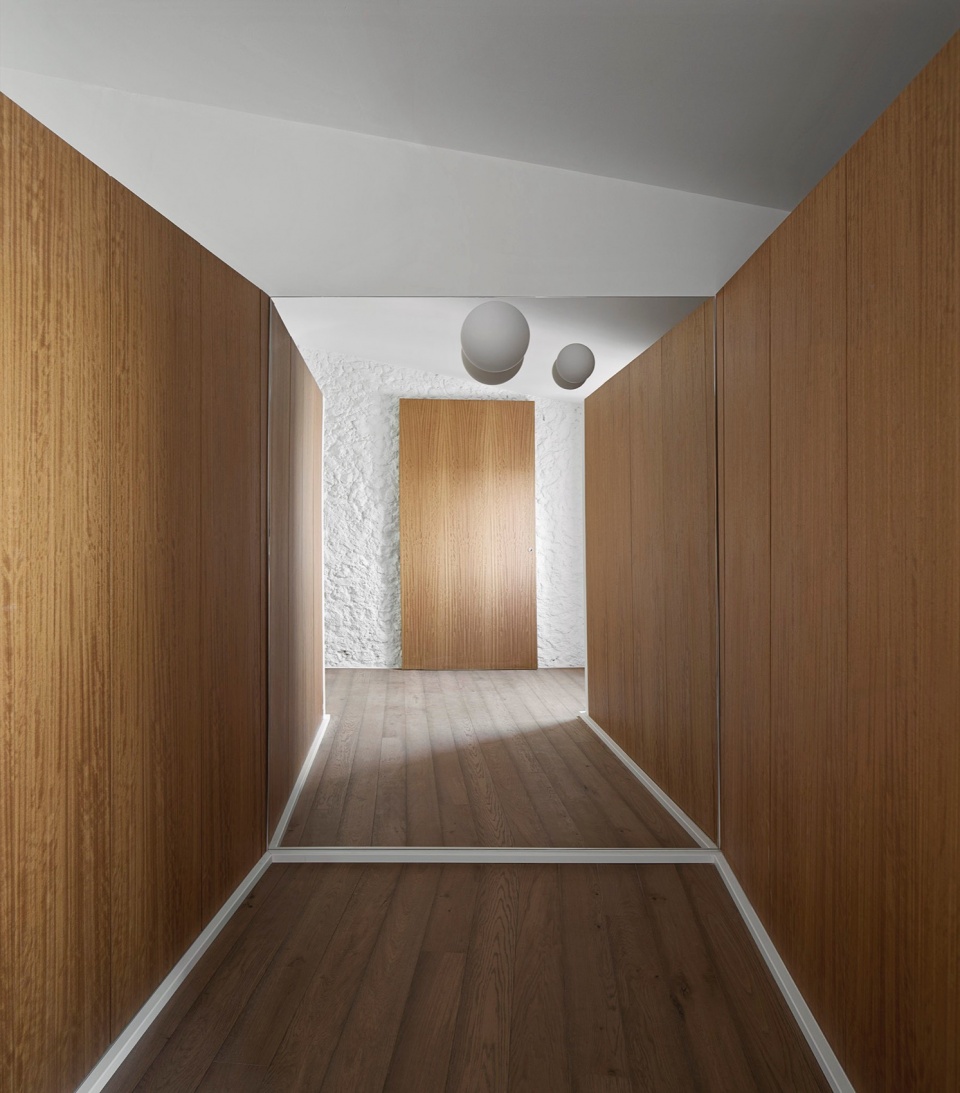 weekend house in puigmolto by arame studio