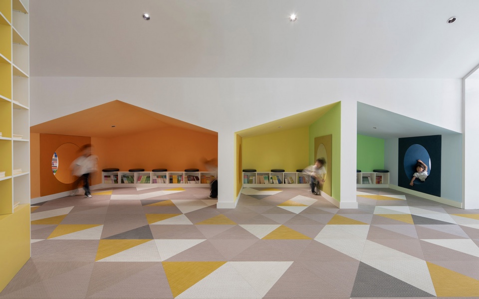 shanghai conservatory of music experimental school hebi branch library interior design by urbanus