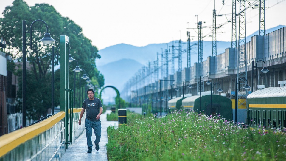 wuxiang 987 high line park by ningbo urban construction design research institute co ltd