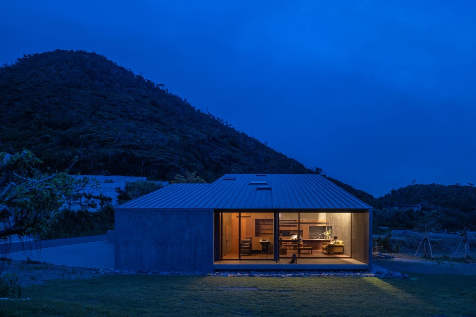 House in toguchi Sakai Architects