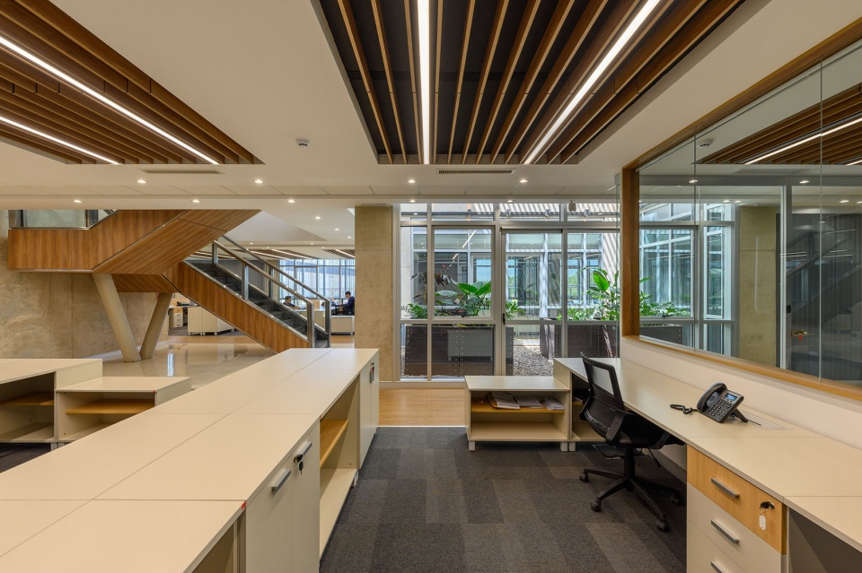 BIOFARMA office building Santiago Viale y Asociados