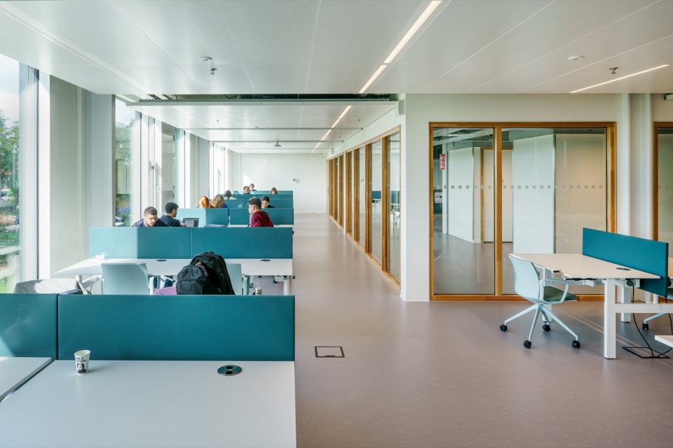 LAB42 Benthem Crouwel Architects