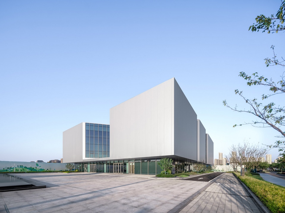 Low Carbon Technology Innovation Promotion Center of the Sino Swiss Low Carbon Eco City by MINAX Architects