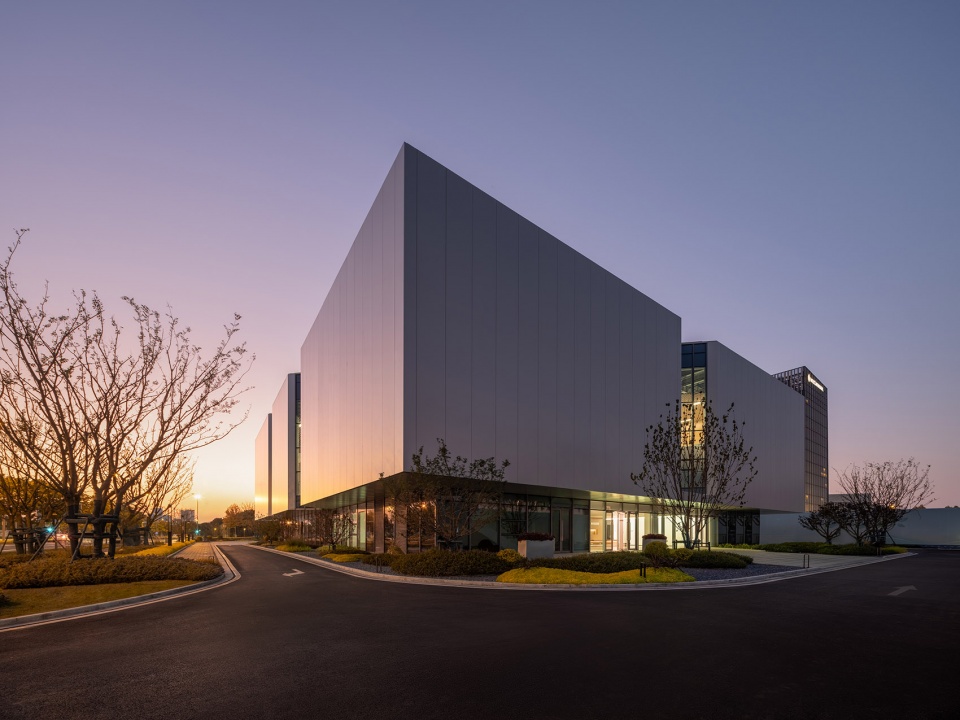 Low Carbon Technology Innovation Promotion Center of the Sino Swiss Low Carbon Eco City by MINAX Architects