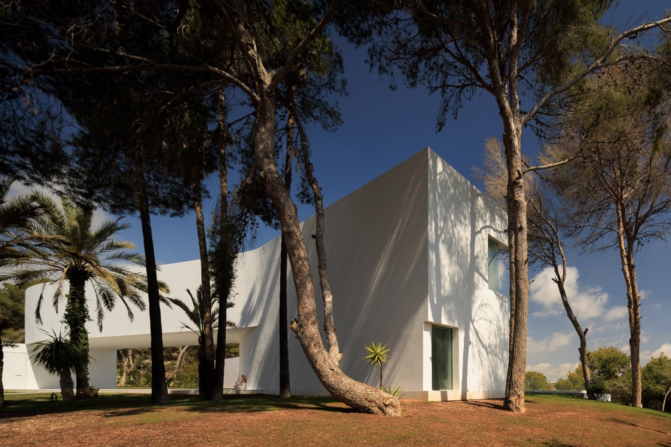 CASA SABATER by FRAN SILVESTRE ARQUITECTOS