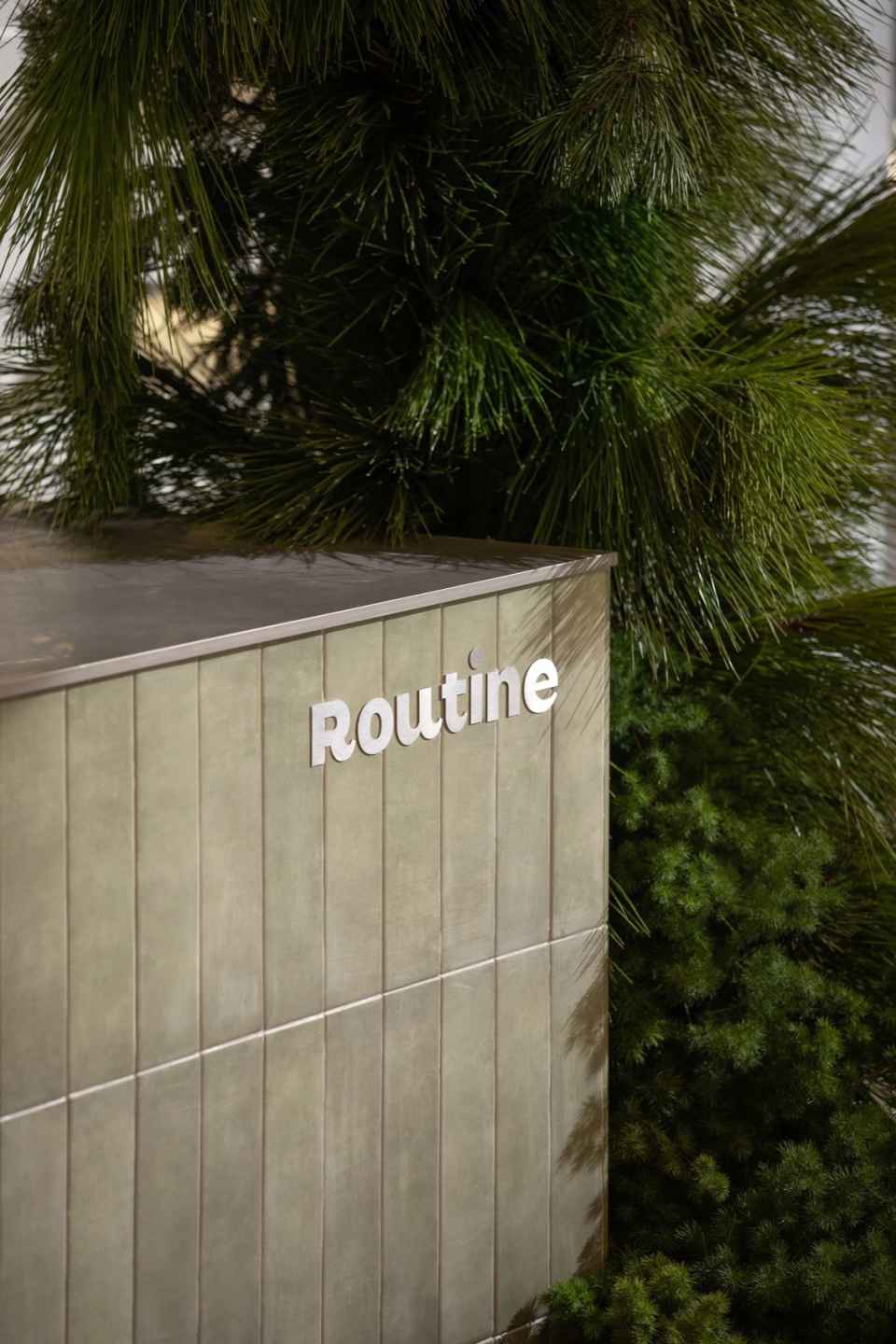 A9543 routine florist by chunshan design studio