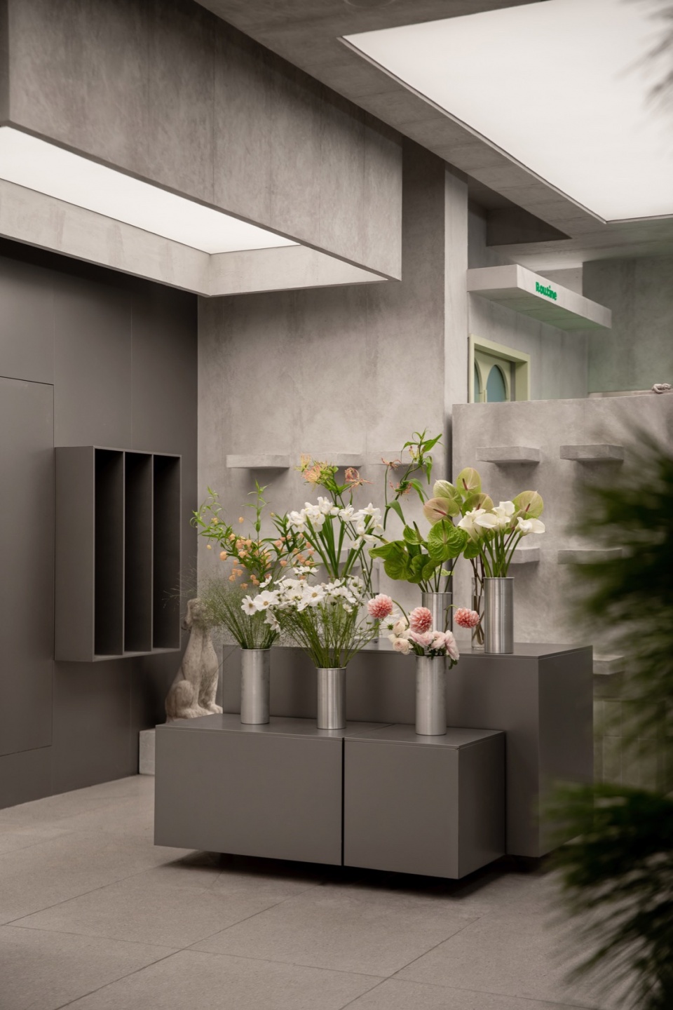 A9665 routine florist by chunshan design studio